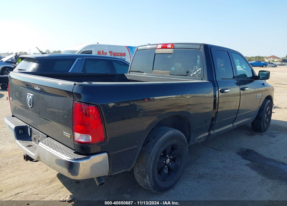 2017 RAM 1500 SLT 4X2 6'4 BOX VIN: 1C6RR6GG9HS707916
