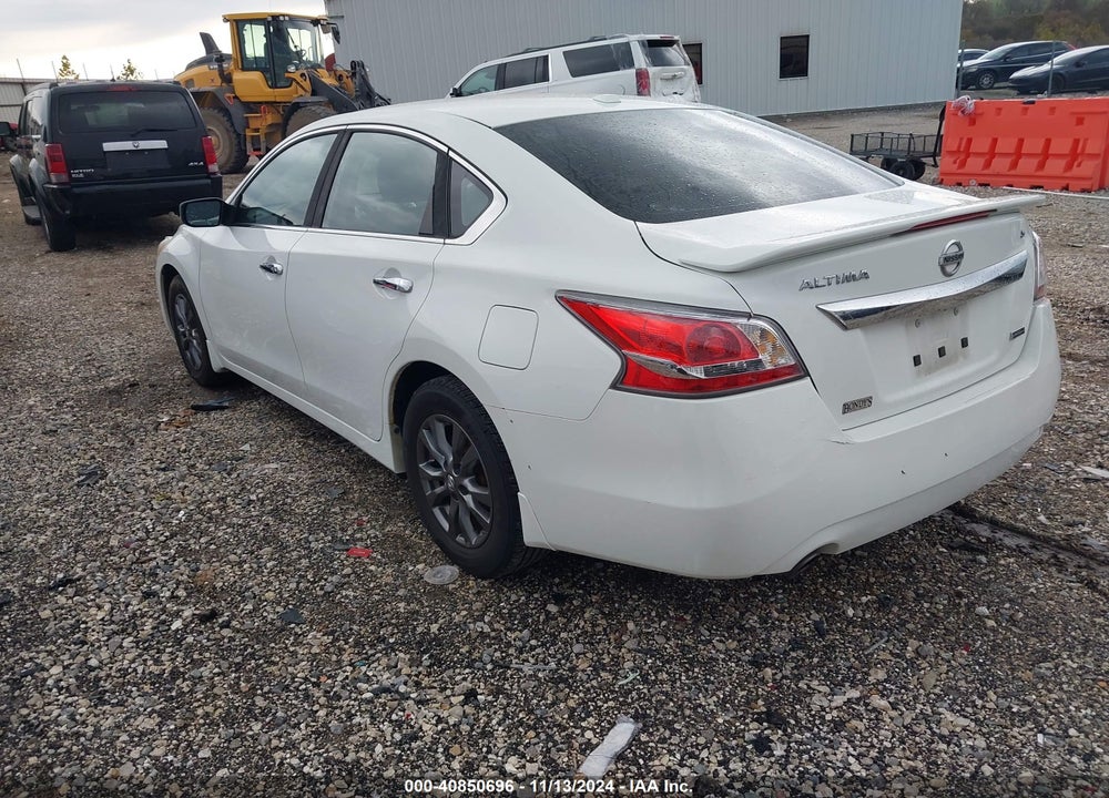 2015 NISSAN ALTIMA 2.5 S VIN: 1N4AL3AP6FN923061