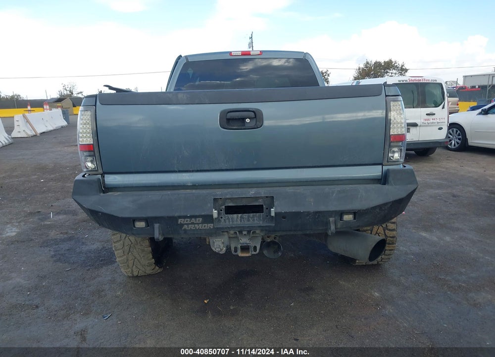 2006 GMC SIERRA 2500HD SLT VIN: 1GTHK23D86F204655