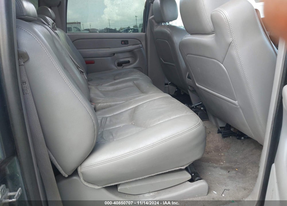 2006 GMC SIERRA 2500HD SLT VIN: 1GTHK23D86F204655
