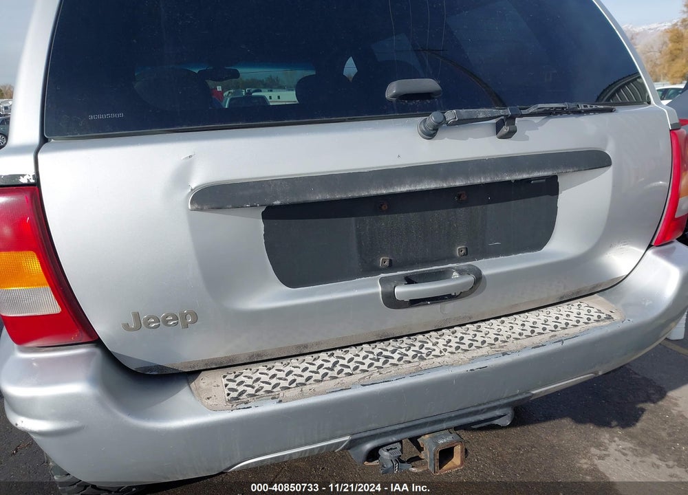2003 JEEP GRAND CHEROKEE OVERLAND VIN: 1J8GW68J83C605909