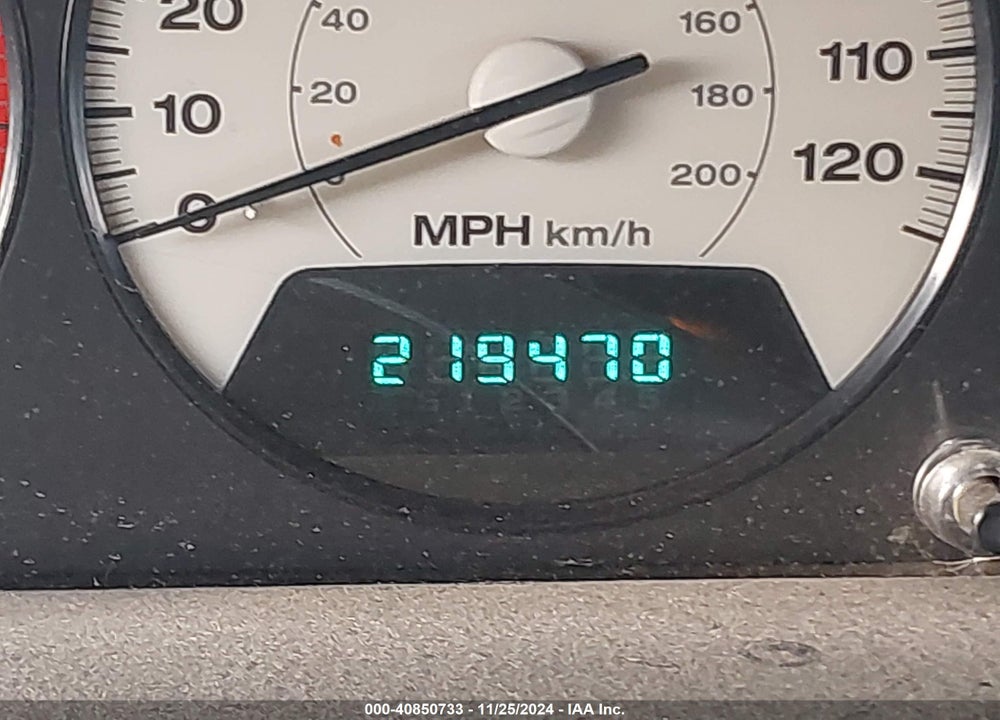 2003 JEEP GRAND CHEROKEE OVERLAND VIN: 1J8GW68J83C605909