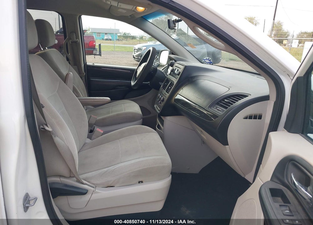 2011 DODGE GRAND CARAVAN EXPRESS VIN: 2D4RN4DG7BR700486