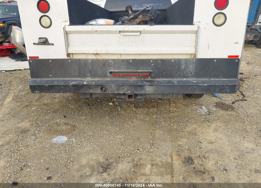 2013 CHEVROLET SILVERADO 3500HD CHASSIS WORK TRUCK VIN: 1GB4KZC86DF219182