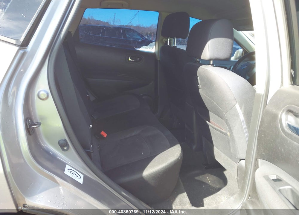 2011 NISSAN ROGUE S VIN: JN8AS5MT3BW186766