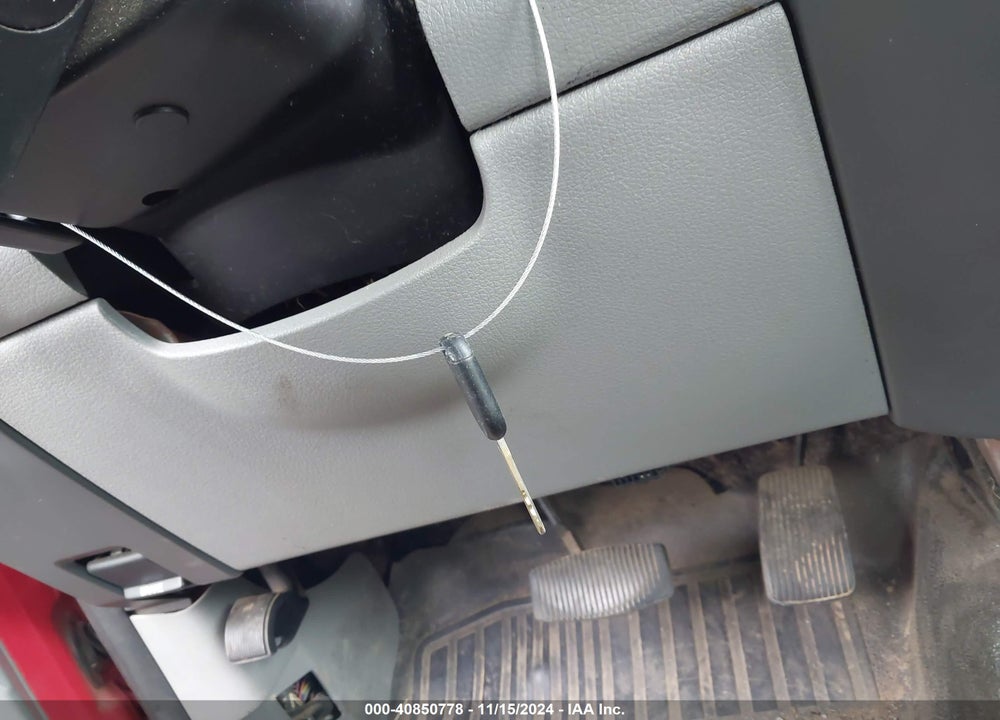2007 FORD F-150 STX/XL/XLT VIN: 1FTRF12217NA49036