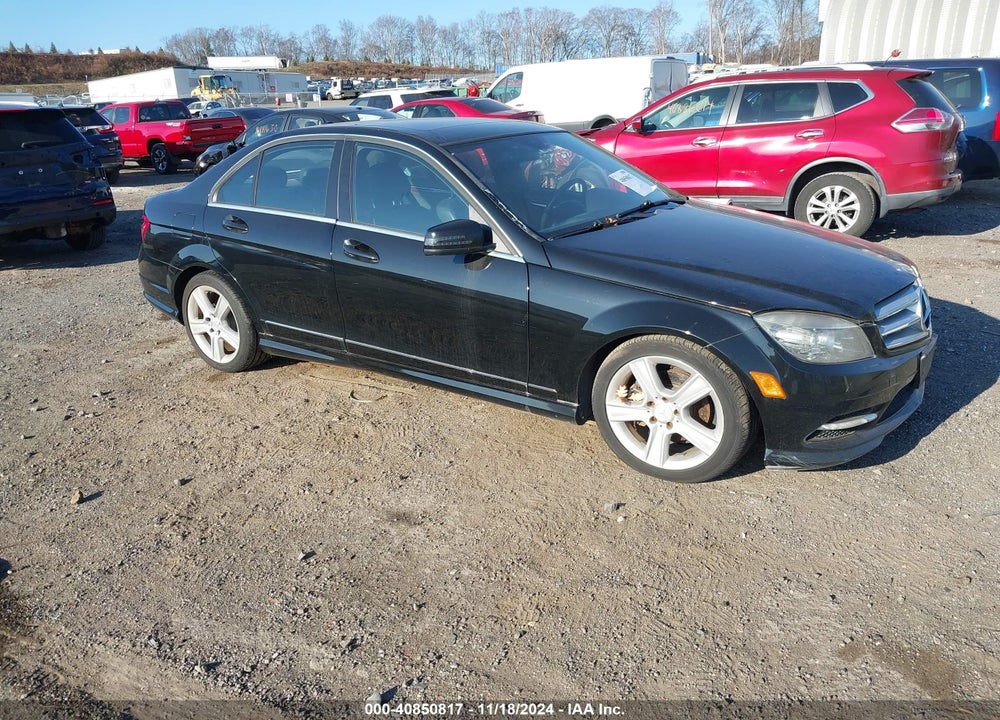 2011 MERCEDES-BENZ C 300 LUXURY 4MATIC/SPORT 4MATIC VIN: WDDGF8BB3BR147301