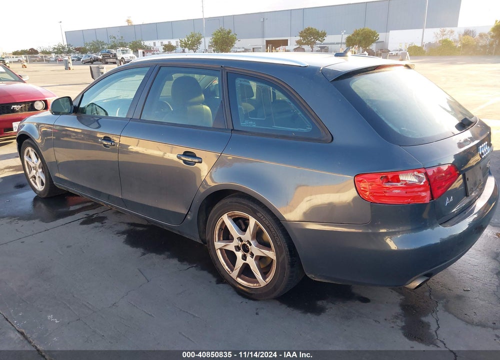 2009 AUDI A4 2.0T AVANT VIN: WAUVF78K49A177626