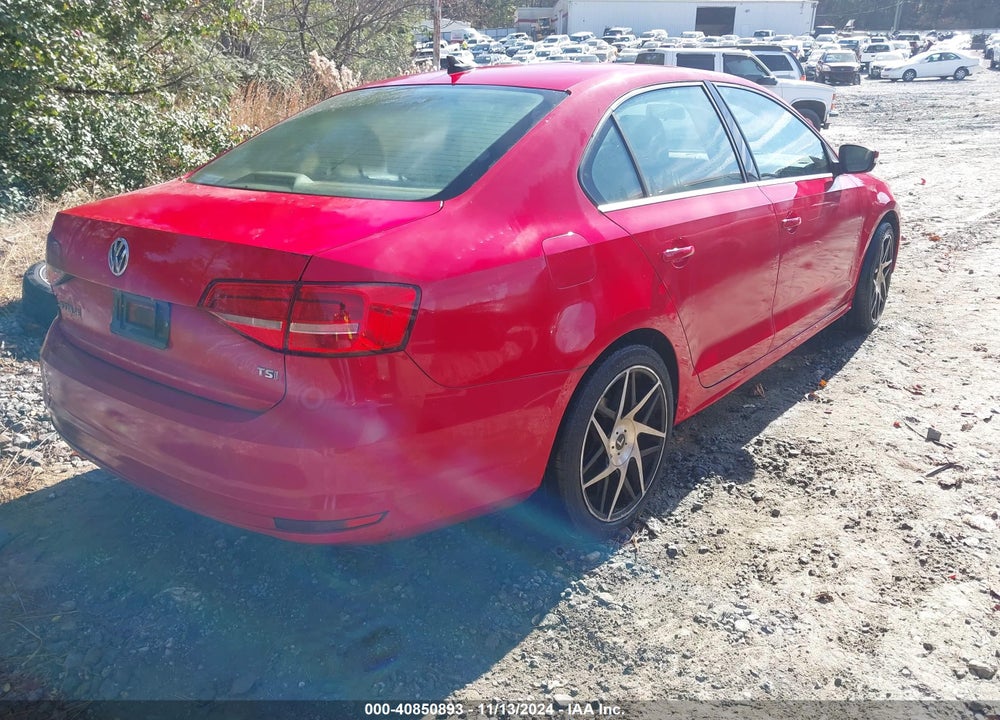 2015 VOLKSWAGEN JETTA 1.8T SE VIN: 3VWD17AJ1FM289956