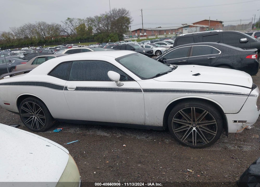 2011 DODGE CHALLENGER VIN: 2B3CJ4DG1BH596566
