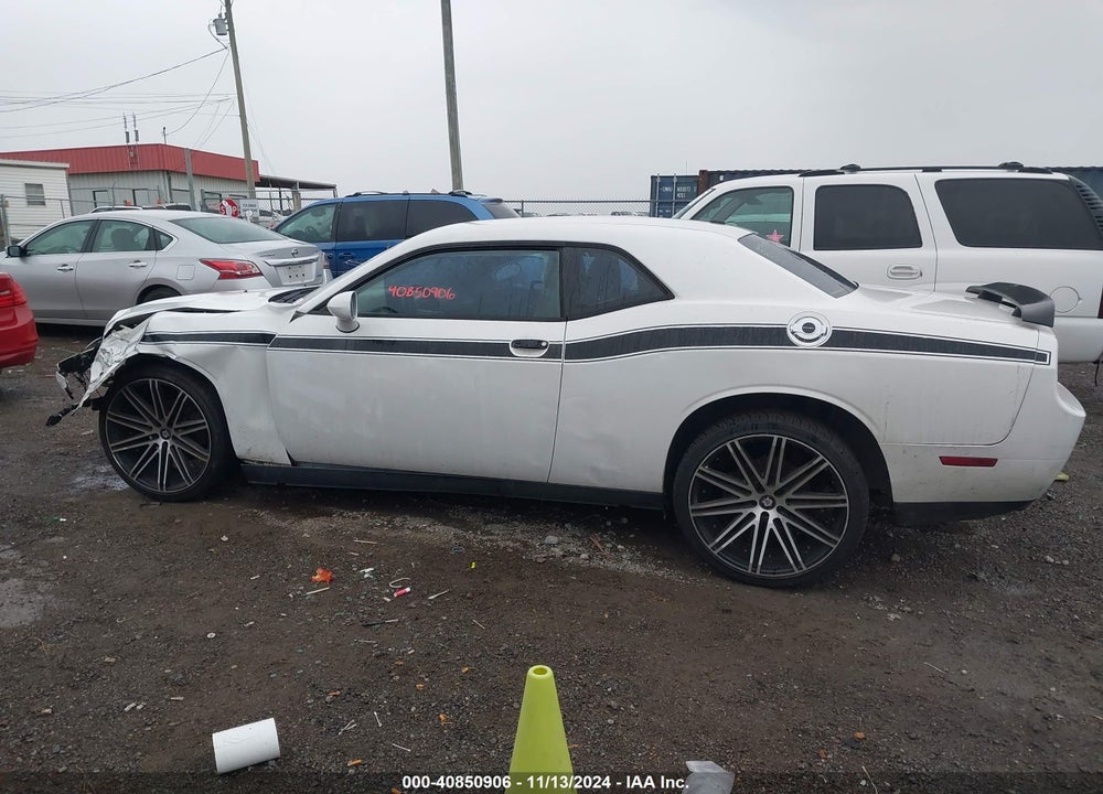 2011 DODGE CHALLENGER VIN: 2B3CJ4DG1BH596566