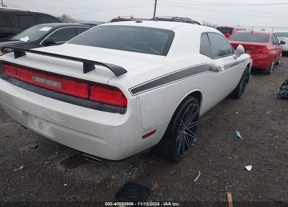 2011 DODGE CHALLENGER VIN: 2B3CJ4DG1BH596566