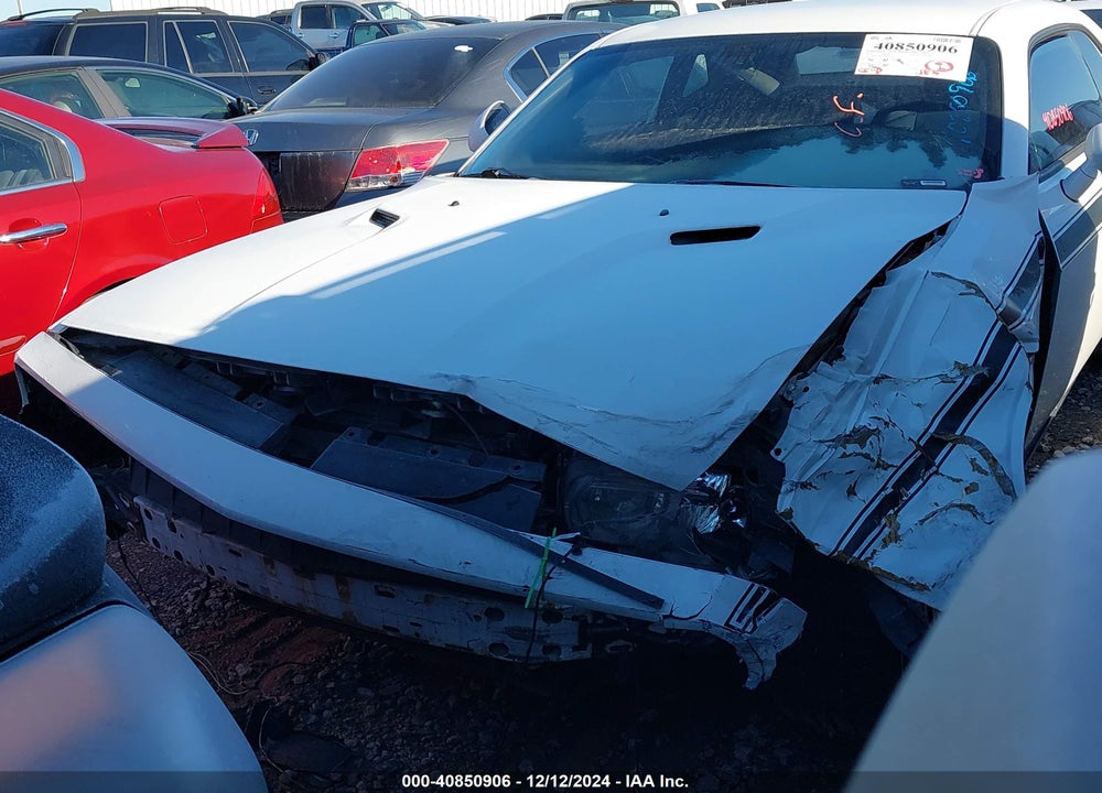 2011 DODGE CHALLENGER VIN: 2B3CJ4DG1BH596566
