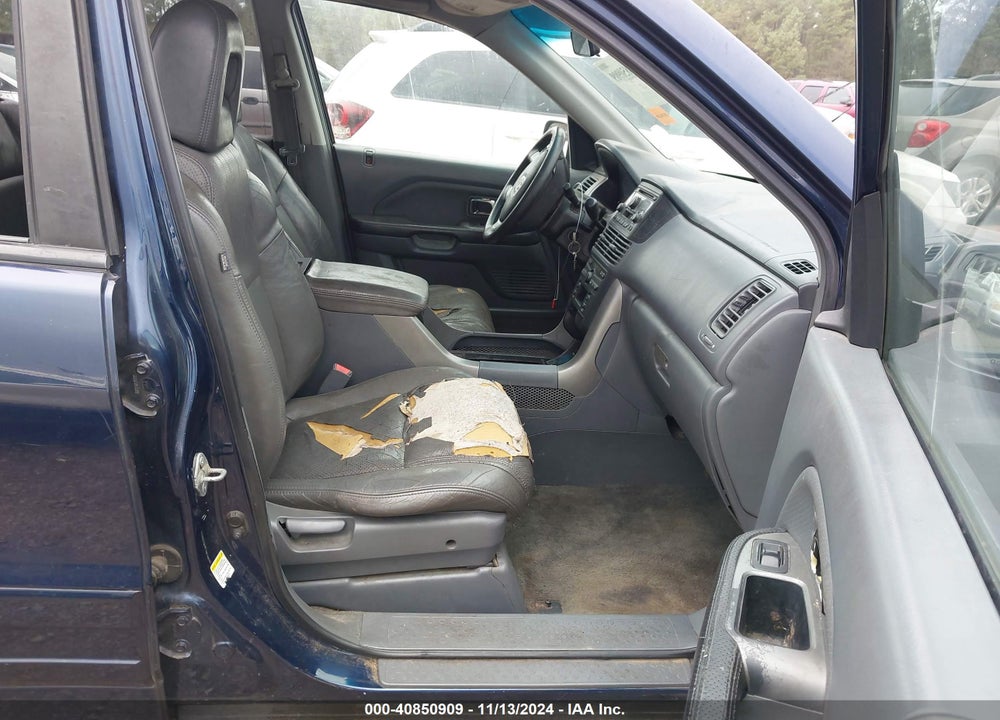 2004 HONDA PILOT EX-L VIN: 2HKYF18554H505175