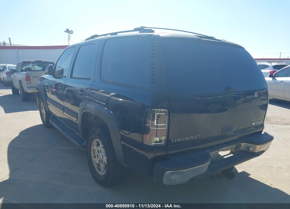 2005 CHEVROLET TAHOE LS VIN: 1GNEC13V45R238566