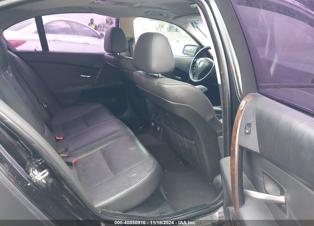 2006 BMW 525I VIN: WBANE53526CK80262
