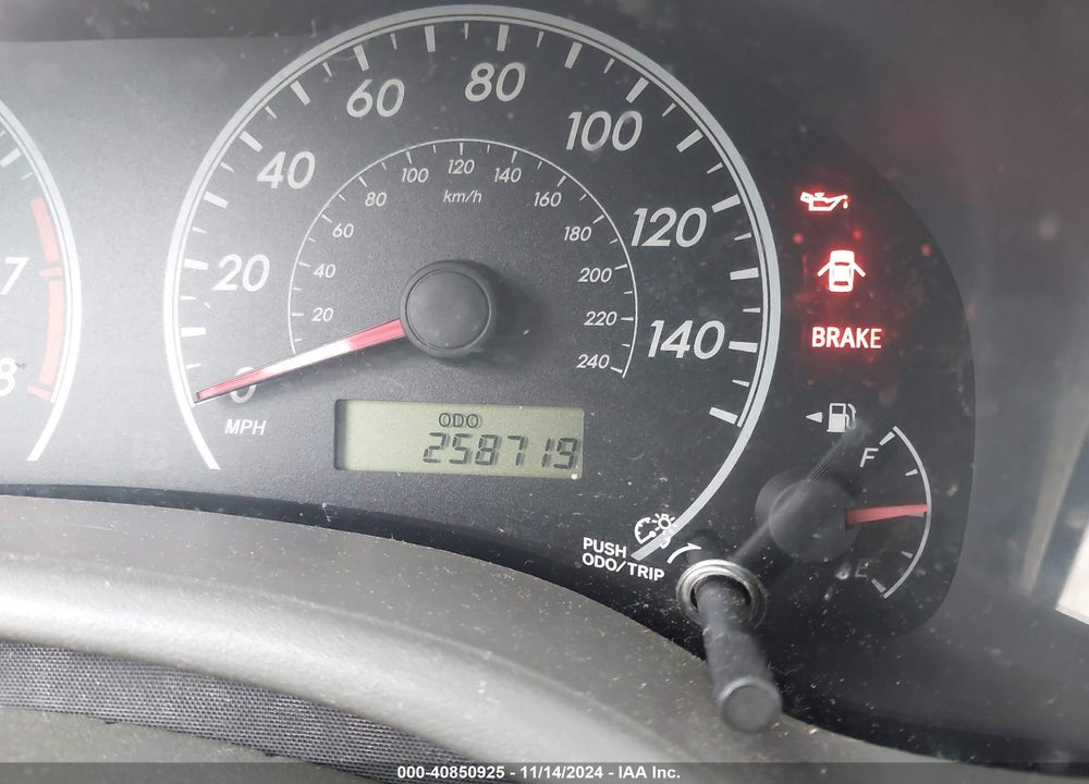 2010 TOYOTA COROLLA LE VIN: 1NXBU4EE2AZ369392