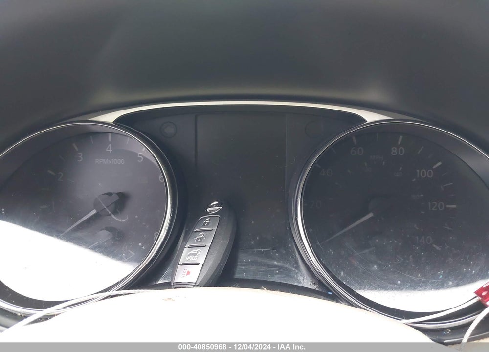 2015 NISSAN ROGUE SV VIN: 5N1AT2MLXFC771886