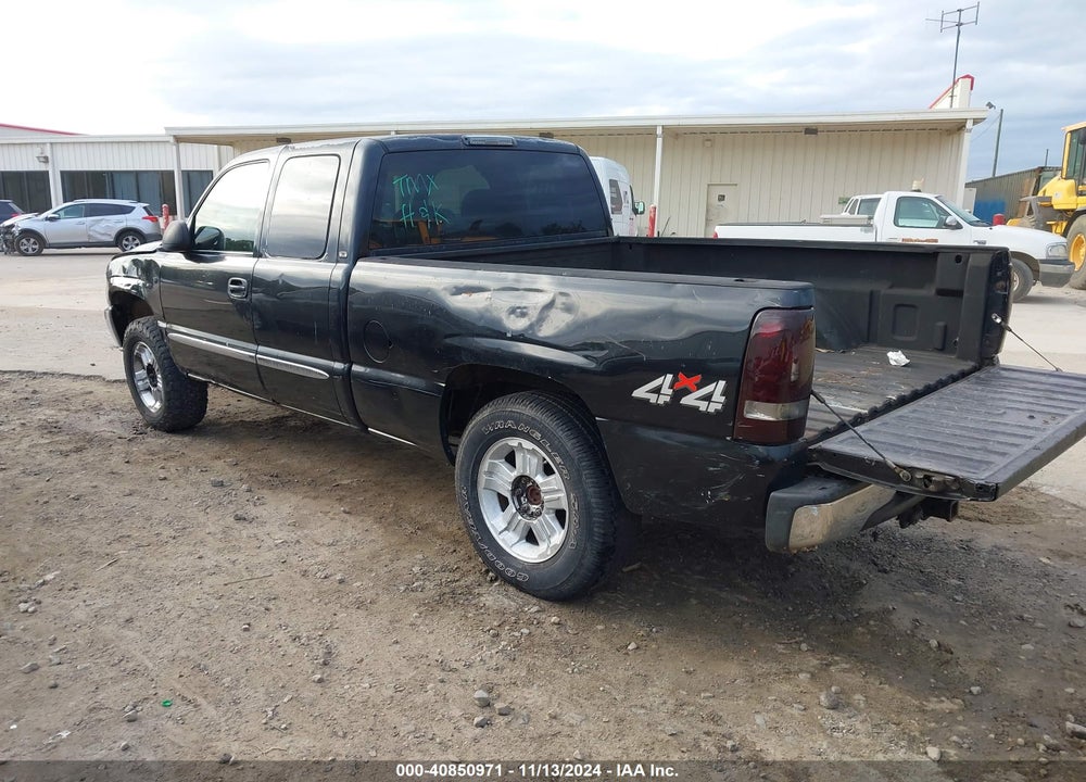 2003 GMC SIERRA 1500 SLE VIN: 2GTEK19T431153783