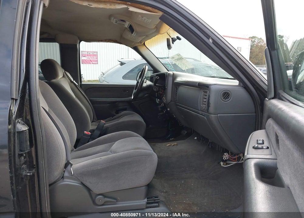 2003 GMC SIERRA 1500 SLE VIN: 2GTEK19T431153783