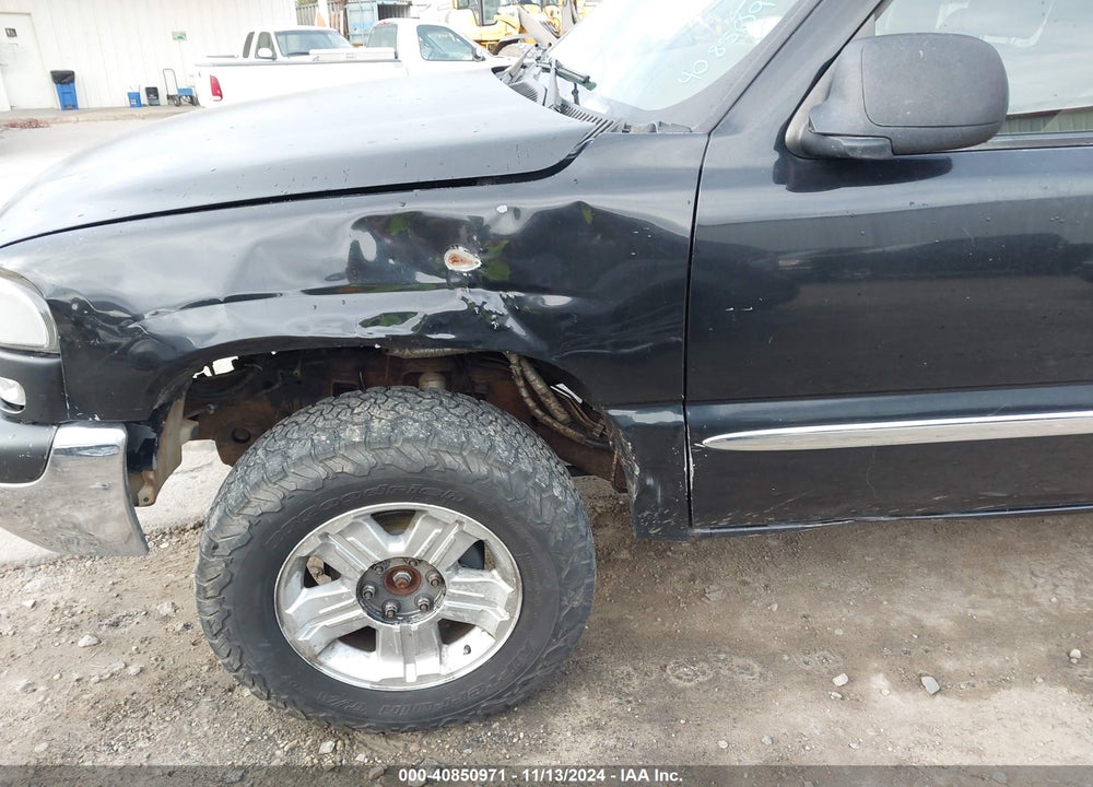 2003 GMC SIERRA 1500 SLE VIN: 2GTEK19T431153783