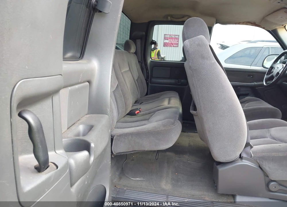 2003 GMC SIERRA 1500 SLE VIN: 2GTEK19T431153783