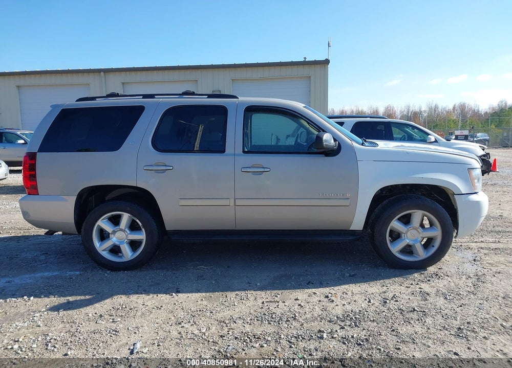 2008 CHEVROLET TAHOE LT VIN: 1GNFK13078J121465
