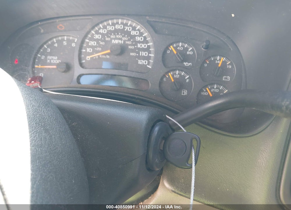 2005 GMC YUKON SLT VIN: 1GKEK13T45J160254