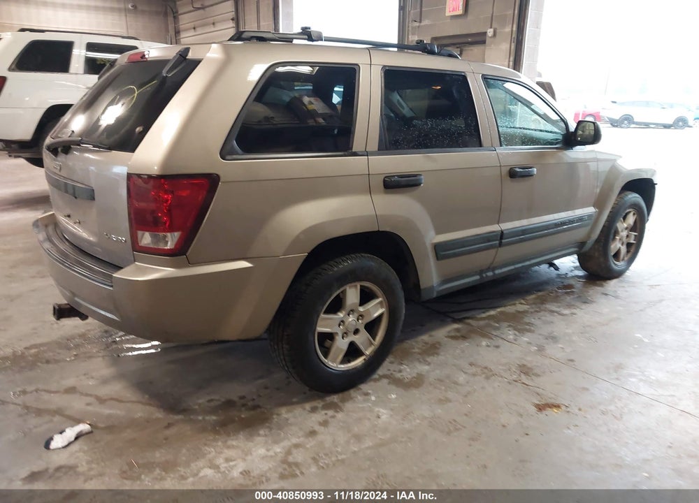 2005 JEEP GRAND CHEROKEE LAREDO VIN: 1J4GR48K35C571936