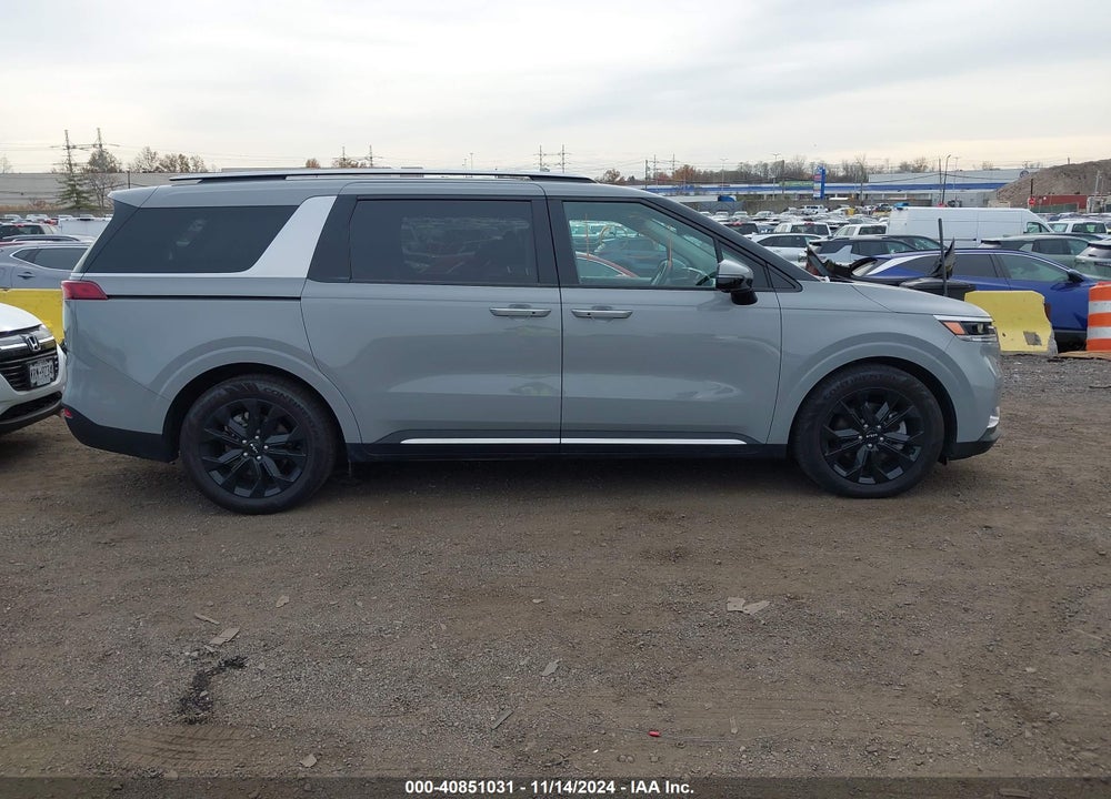 2024 KIA CARNIVAL MPV SX VIN: KNDNE5H36R6366994