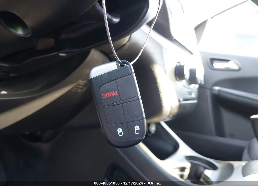 2013 DODGE JOURNEY SXT VIN: 3C4PDCBG2DT587518
