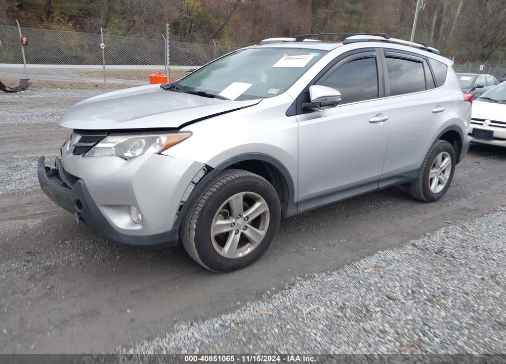 2013 TOYOTA RAV4 XLE VIN: 2T3WFREV1DW063661