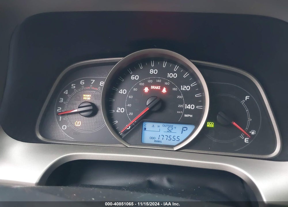 2013 TOYOTA RAV4 XLE VIN: 2T3WFREV1DW063661