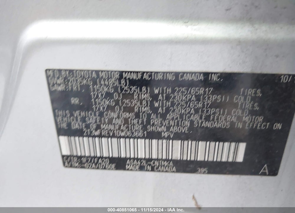 2013 TOYOTA RAV4 XLE VIN: 2T3WFREV1DW063661