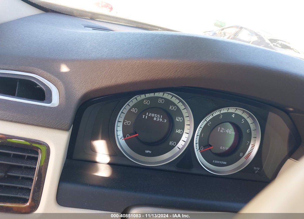 2013 VOLVO XC70 3.2 PREMIER VIN: YV4940BZ9D1148457