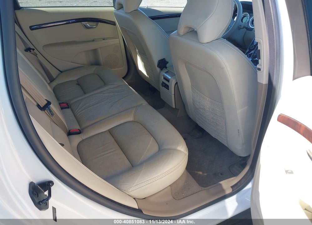 2013 VOLVO XC70 3.2 PREMIER VIN: YV4940BZ9D1148457