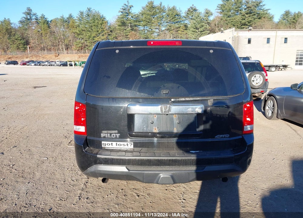 2015 HONDA PILOT VIN: 5FNYF4H23FB044468