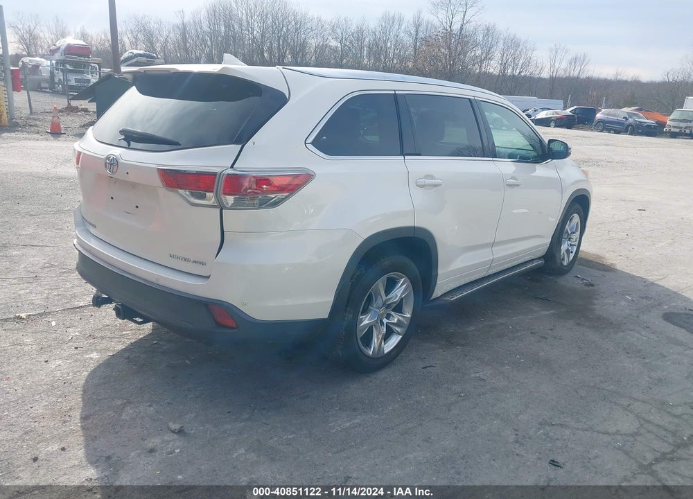 2015 TOYOTA HIGHLANDER LIMITED V6 VIN: 5TDDKRFH5FS072220