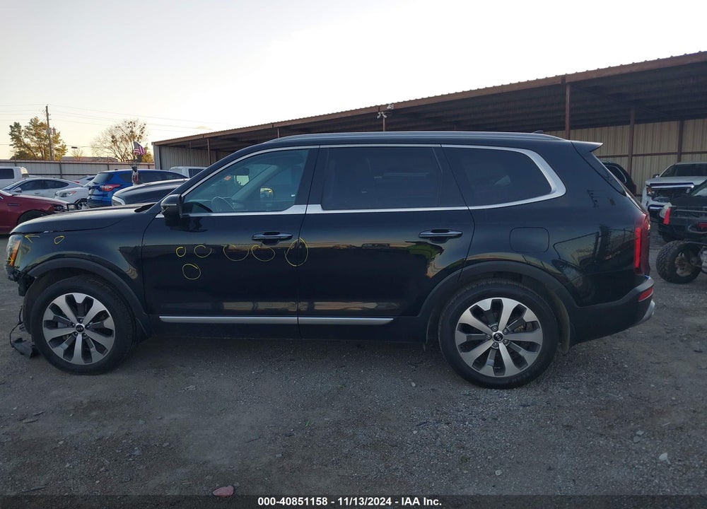 2020 KIA TELLURIDE S VIN: 5XYP64HC0LG017060