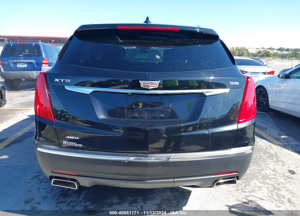 2017 CADILLAC XT5 LUXURY VIN: 1GYKNDRS4HZ240272