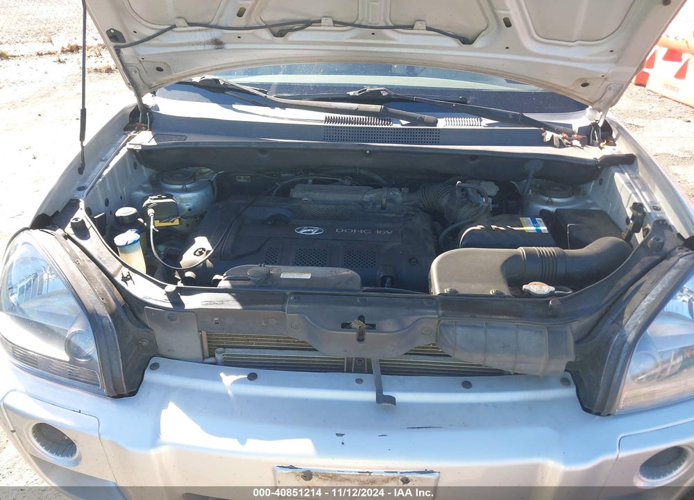 2007 HYUNDAI TUCSON GLS VIN: KM8JM12B57U646520