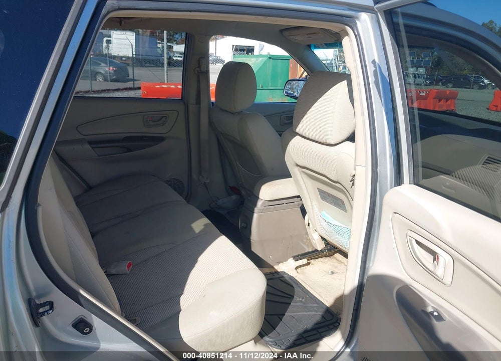 2007 HYUNDAI TUCSON GLS VIN: KM8JM12B57U646520