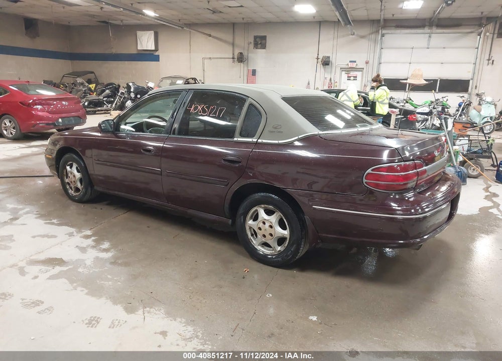 1999 OLDSMOBILE CUTLASS GL VIN: 1G3NB52M0X6318141