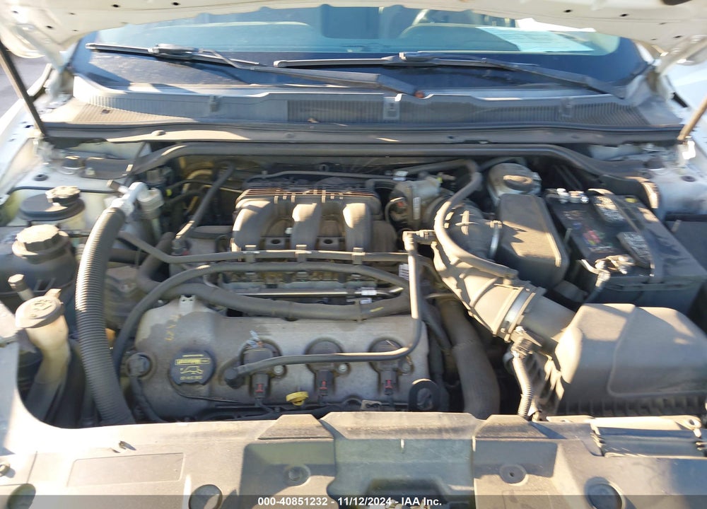 2011 FORD TAURUS SEL VIN: 1FAHP2EWXBG126180