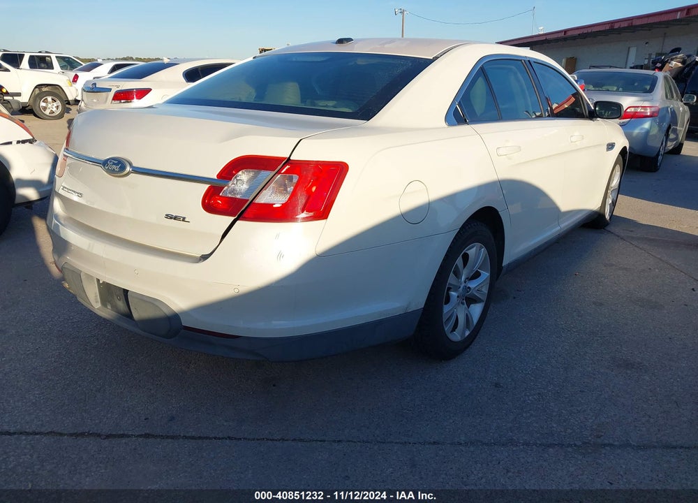 2011 FORD TAURUS SEL VIN: 1FAHP2EWXBG126180
