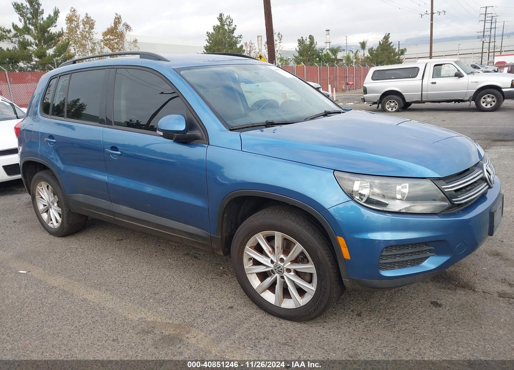 2017 VOLKSWAGEN TIGUAN 2.0T/2.0T S VIN: WVGAV7AX9HK050742