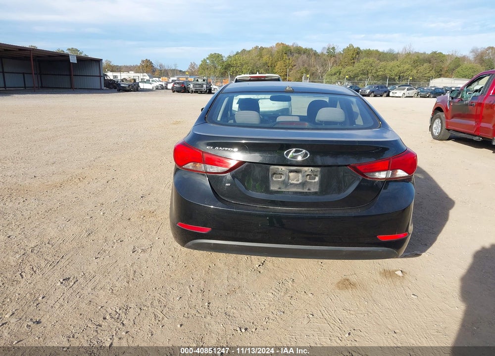 2016 HYUNDAI ELANTRA SE VIN: 5NPDH4AE1GH680614