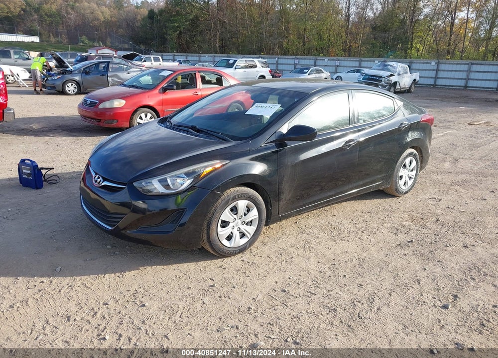 2016 HYUNDAI ELANTRA SE VIN: 5NPDH4AE1GH680614