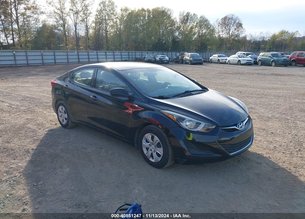 2016 HYUNDAI ELANTRA SE VIN: 5NPDH4AE1GH680614