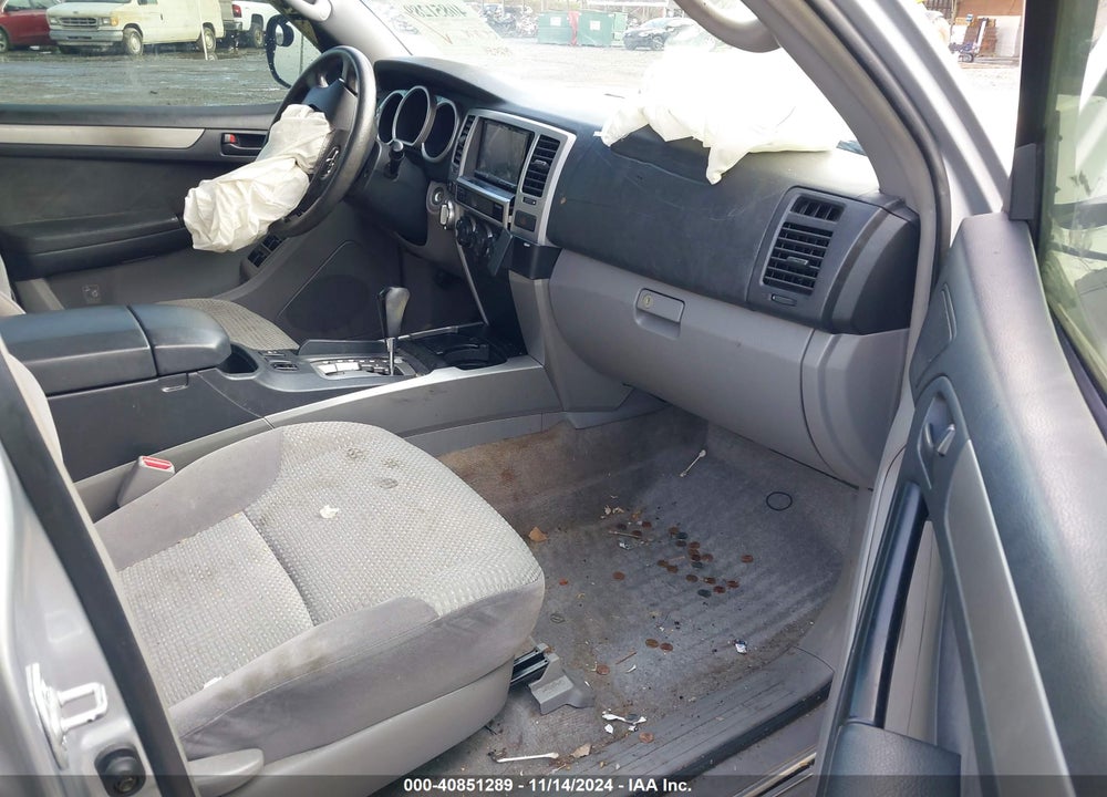 2004 TOYOTA 4RUNNER SR5 V8 VIN: JTEBT14R648015815